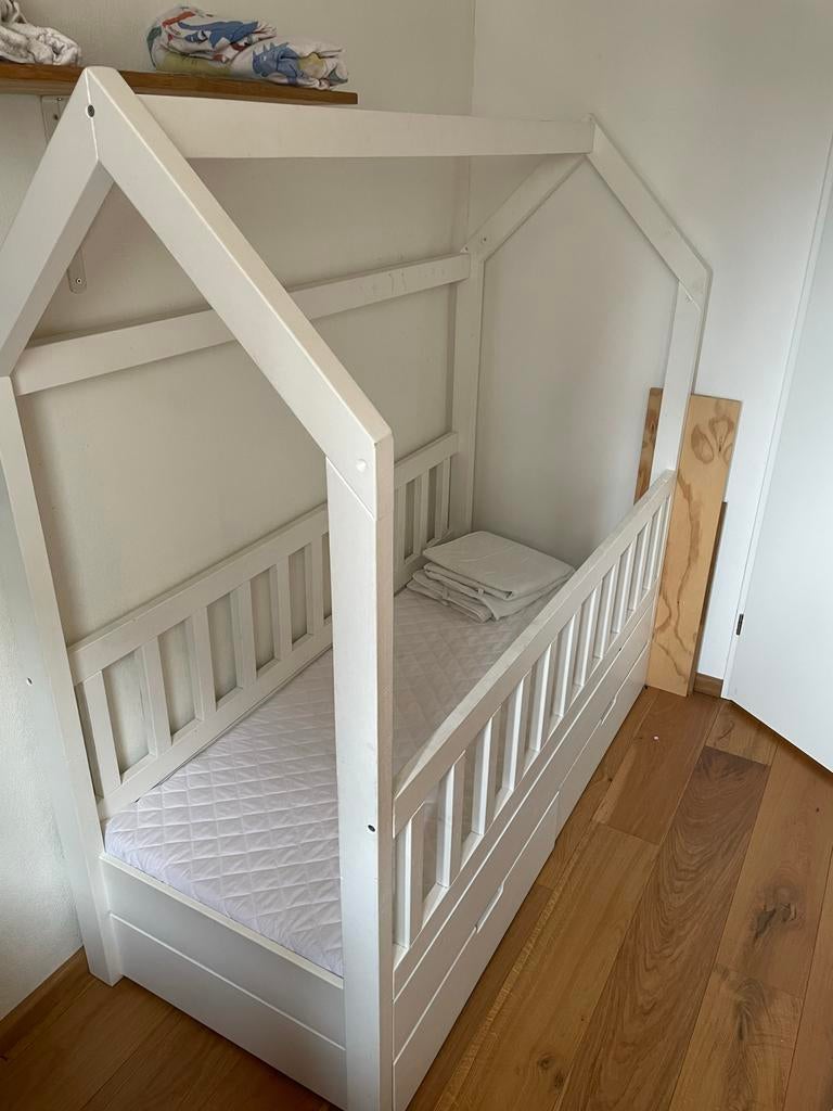 Kinderbed met lades, matras en toebehoren - 160x70, Kinderen en Baby's, Kinderkamer | Bedden, Ophalen, Gebruikt, 70 tot 85 cm