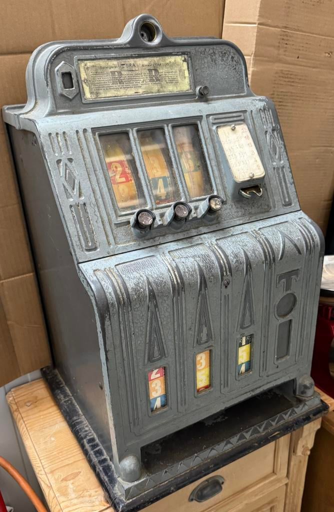 Mills tura slotmachine je 30 originele staat, Verzamelen, Automaten | Gokkasten en Fruitautomaten, Euro, Ophalen, Gebruikt, Met sleutels
