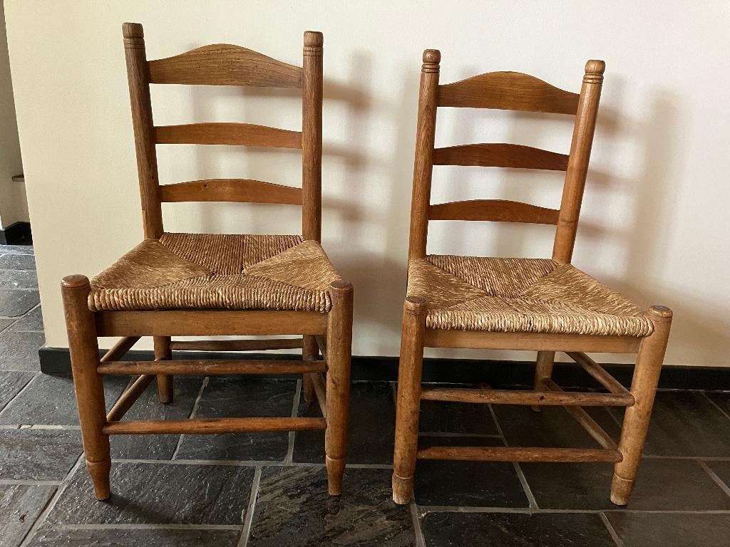 2 Vintage Spaanse gematte stoeltjes, Antiek en Kunst, Curiosa en Brocante, Ophalen