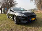 Ford Focus 1.0 ST-Line 2019 Automaat | Trekhaak | 82.108 km, Auto's, Zwart, Stationwagon, Particulier, 3 cilinders