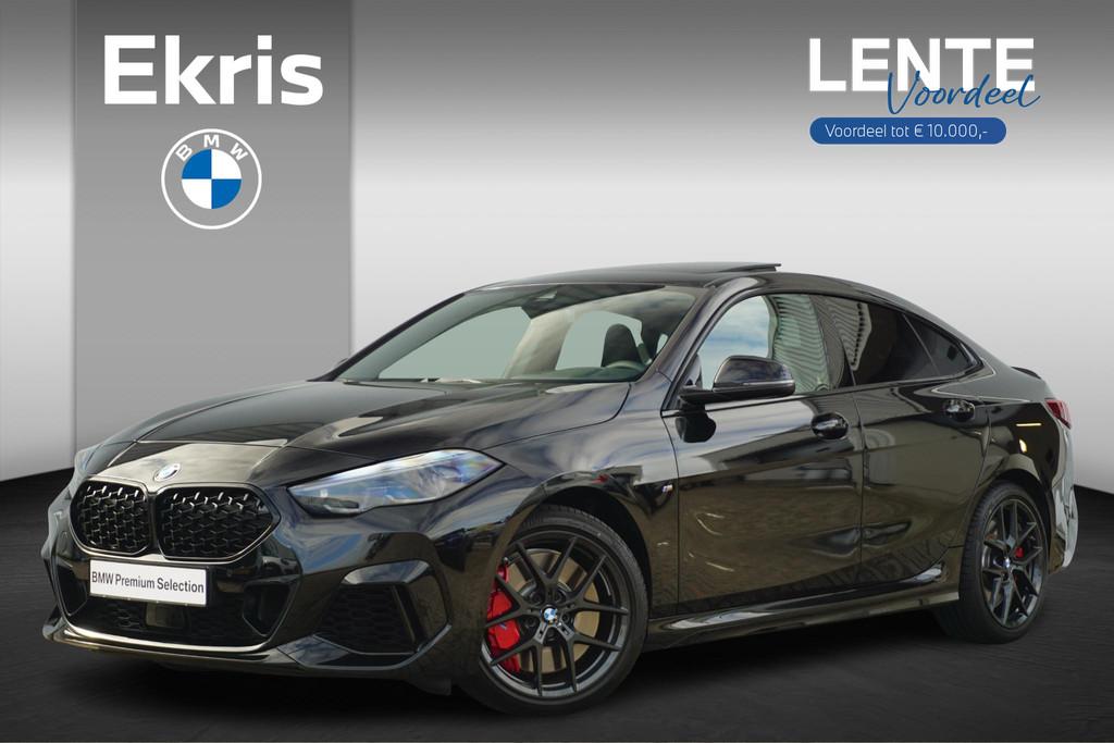 BMW 2 Serie Gran Coupé M235 xDrive | Panoramadak / Head-up, 1998 cc, Stof, 4 cilinders, Zwart