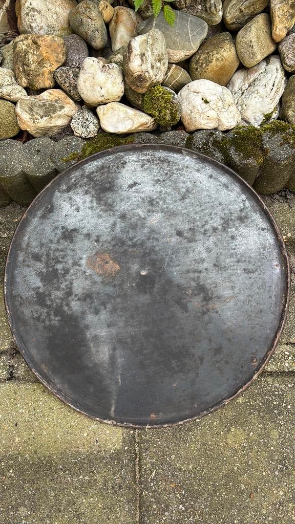 Ijzeren onder blad, Ophalen