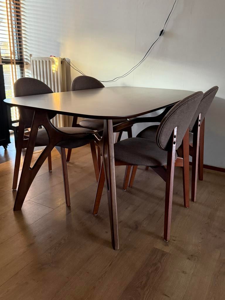 Eetkamertafel met stoelen nieuw, Ophalen, Nieuw, 50 tot 100 cm, Vijf personen of meer