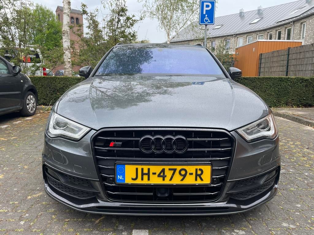 Audi A3 S3 Quattro JD Engeneering Stage 3, Auto's, Audi, Euro 5, 15 km/l, Zwart, 4 cilinders