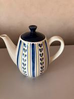 4 antieke theepotten van oa Petrus Regout en Mosa, Ophalen