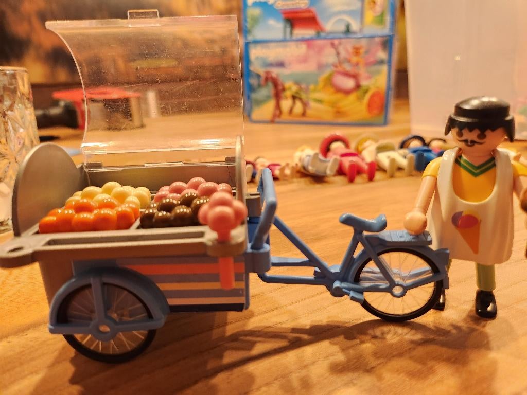 Playmobil IJscokar, helemaal compleet, Ophalen of Verzenden, Zo goed als nieuw, Complete set