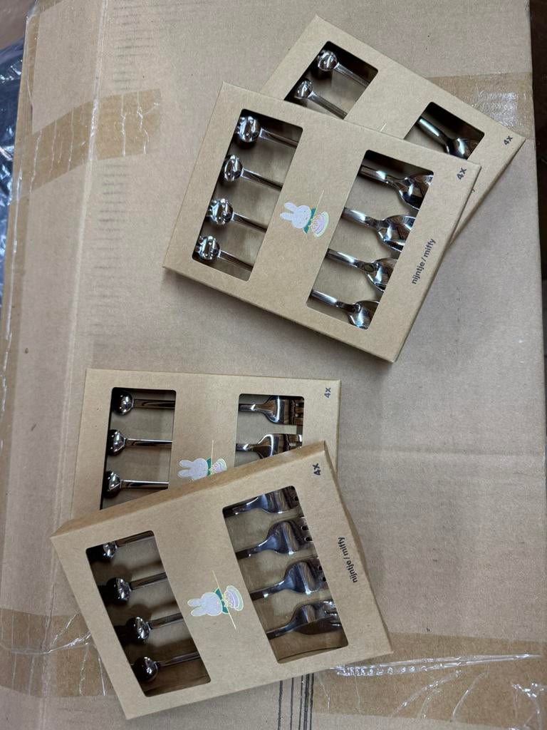 Nijntje, Ophalen of Verzenden, Zo goed als nieuw, Overige materialen, Overige stijlen