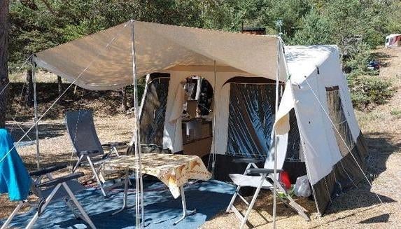 Vouwwagen Jamet Jametic outdoor CP (doorloopkeuken) uit 2015, Caravans en Kamperen, Vouwwagens, Ophalen, Beige, Aanwezig, Jamet