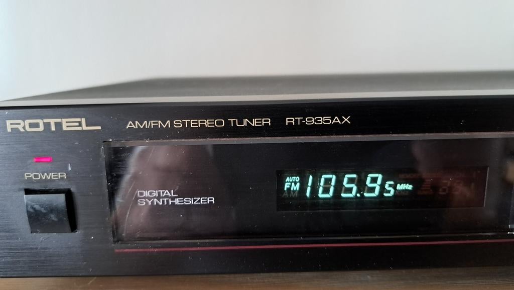 Rotel Tuner, Ophalen of Verzenden, Gebruikt