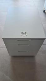 Ikea wit Bureau, Huis en Inrichting, Kasten | Ladekasten, Ophalen, Minder dan 50 cm, Zo goed als nieuw, 3 of 4 laden