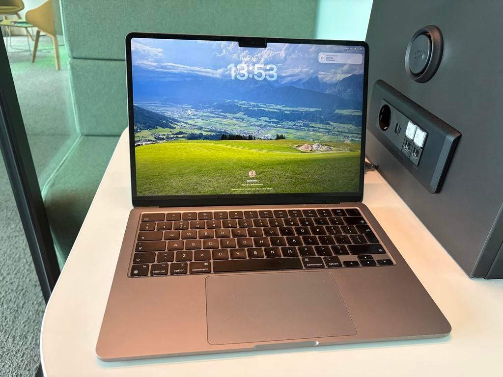 MacBook Air M2 - Absolute Nieuwstaat, Computers en Software, Apple Macbooks, Ophalen, 256 GB, Qwerty, 8 GB