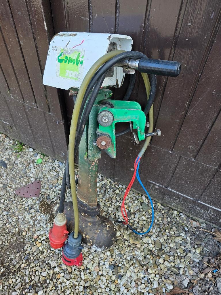 Electro motor combi 700 2 stks, Ophalen, Gebruikt