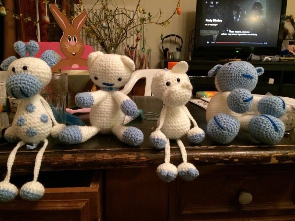 Gehaakte knuffels, wit en blauw, Giraf, Ophalen of Verzenden, Zo goed als nieuw, Meerkleurig