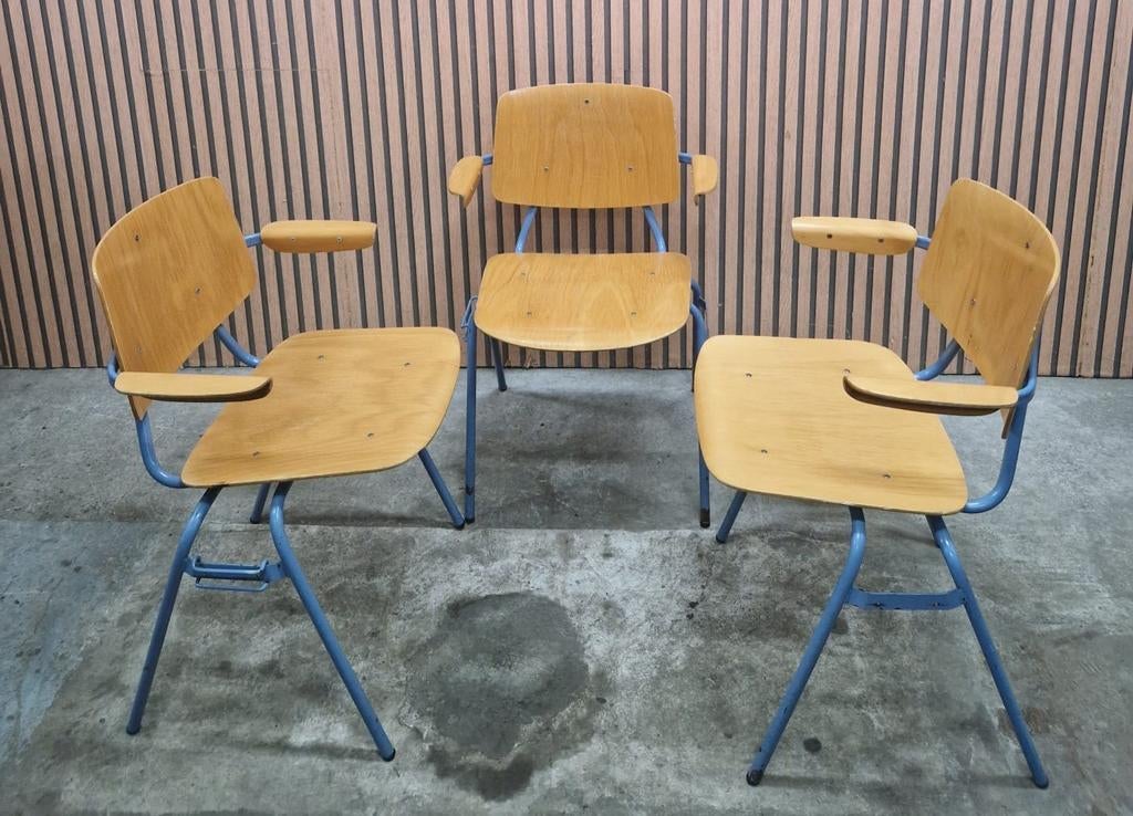 150 Kho Liang schoolstoelen vintage stoelen hout cafe bistro, Bruin, Ophalen of Verzenden, Zo goed als nieuw, Vijf, Zes of meer stoelen