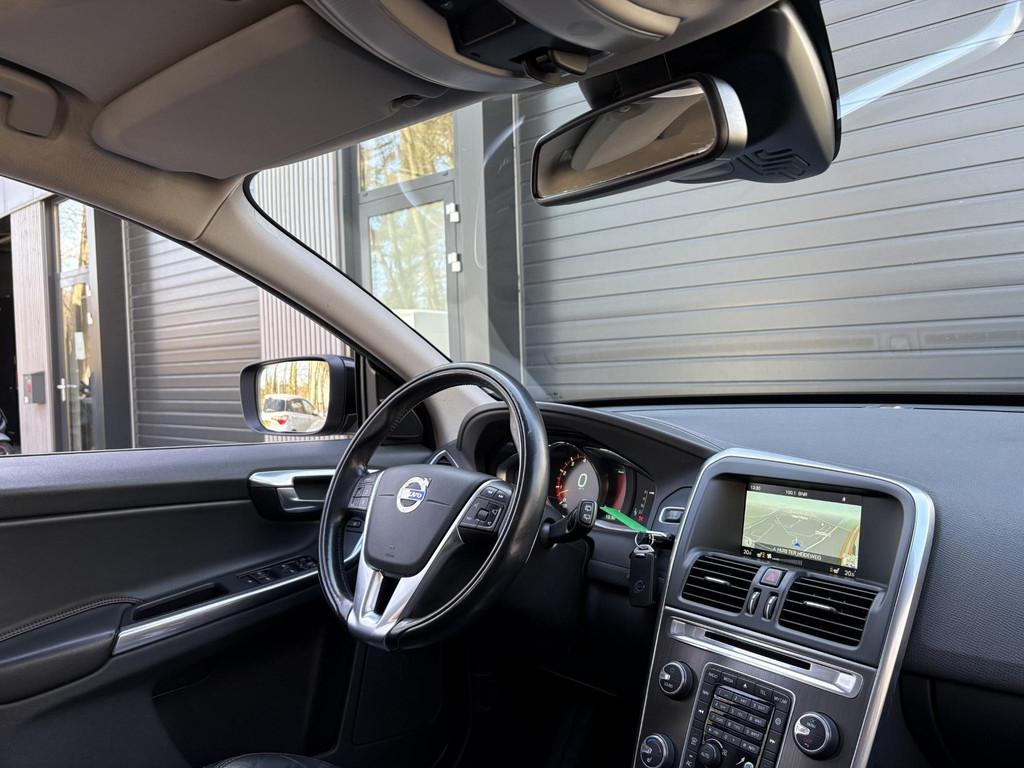 Volvo XC60 3.0 T6 R-Design, Auto's, Automaat, Euro 5, Gebruikt, 1712 kg
