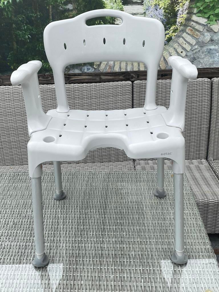 Etac swift Douchestoel in zeer goede staat!!, Diversen, Verpleegmiddelen, Ophalen of Verzenden, Zo goed als nieuw