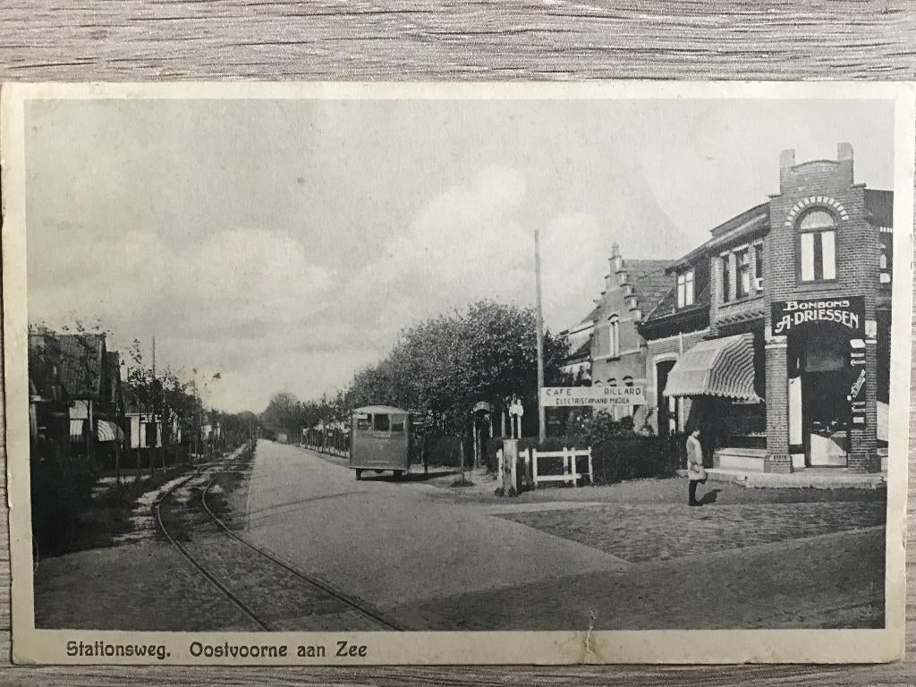 Oostvoorne Stationsweg Tramrails ca 1930-35, Verzenden, 1920 tot 1940, Gelopen, Zuid-Holland