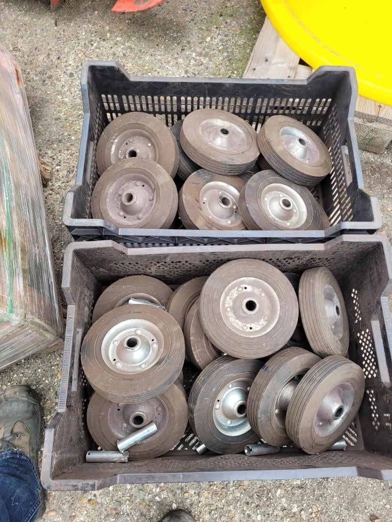 Bokwielen 200x50, Ophalen, Nieuw