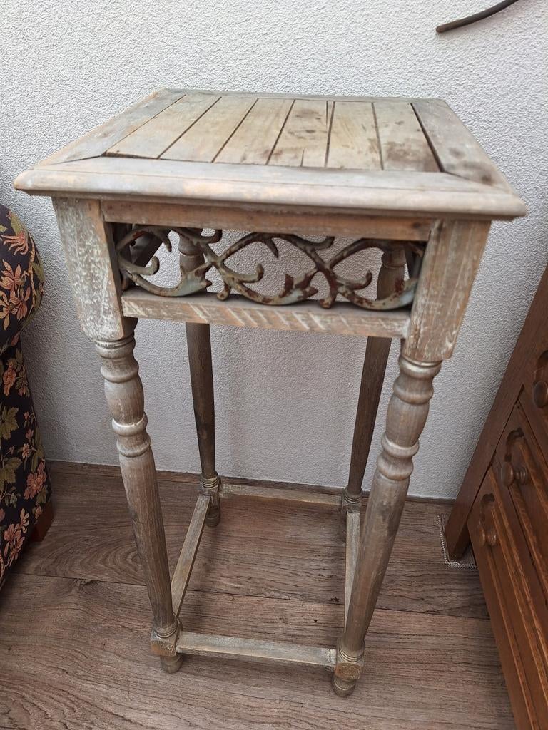BROCANTERIE ( planten) tafel, Ophalen