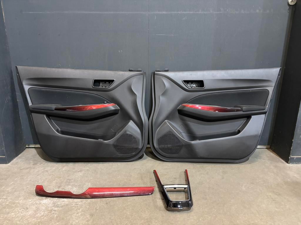 Deurpanelen Suzuki Swift Sport ZC33S 2017>, Auto-onderdelen, Ophalen, Suzuki