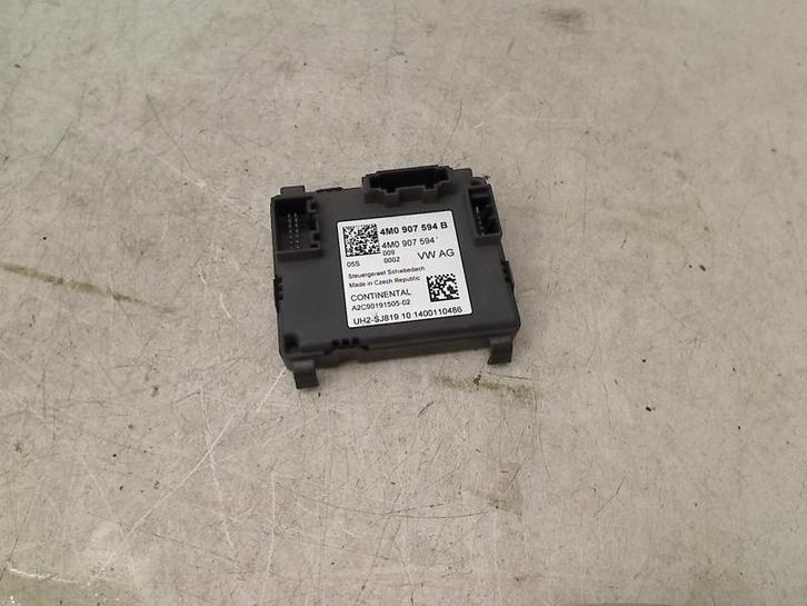 Panoramadak computer Volkswagen Touran (5T1) 2017 4M0907594B, Auto-onderdelen, Ruiten en Toebehoren, Volkswagen, Gebruikt