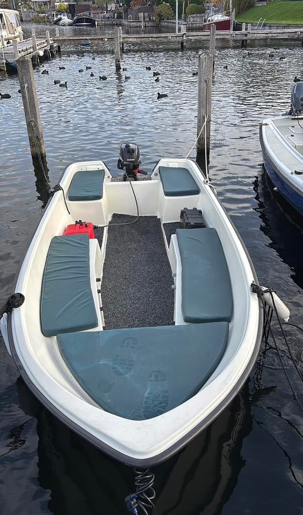 Mooi bootje met 6pk suzuki motor, Watersport en Boten, Bootonderdelen, Ophalen, Zo goed als nieuw