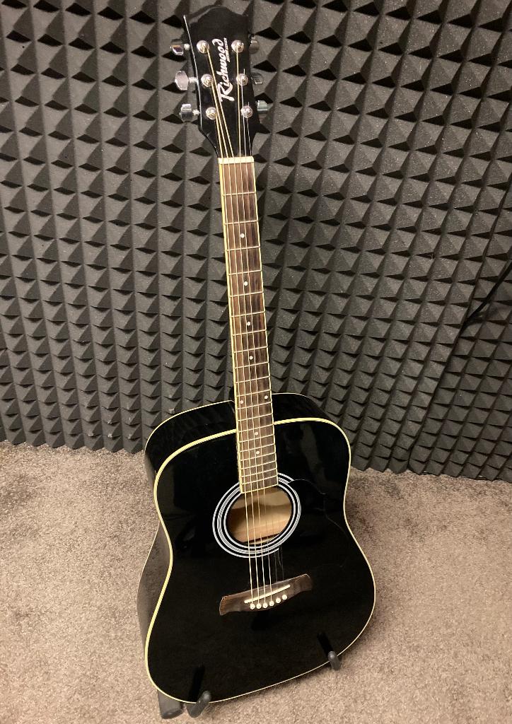 Akoestische gitaar Richwood, Ophalen of Verzenden, Zo goed als nieuw, Klassieke of Spaanse gitaar