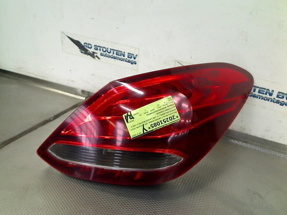 Achterlicht Rechts Mercedes-Benz C (W205) 2015 a2058200264, Auto-onderdelen, Gebruikt, Mercedes-Benz AG, Mercedes-Benz, Mercedesstraße 120, Stuttgart 70372, , Duitsland