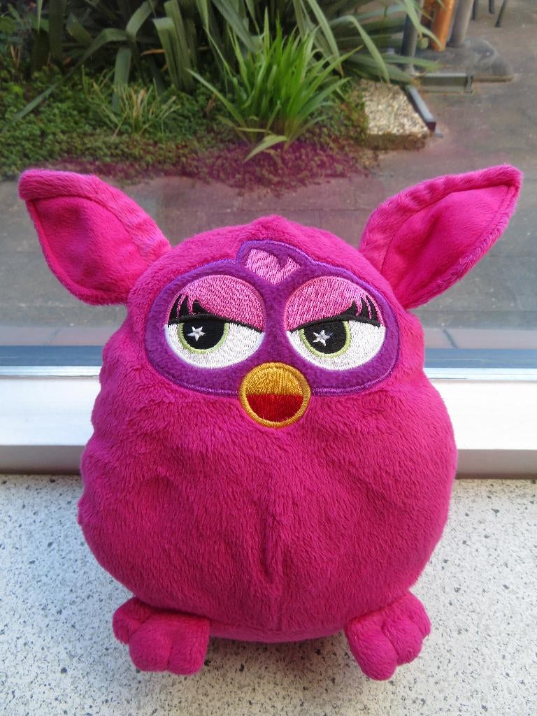 Roze velours Furby knuffel merk Hasbro 2012 Play by Play, Overige typen, Ophalen of Verzenden, Zo goed als nieuw, Wasbaar
