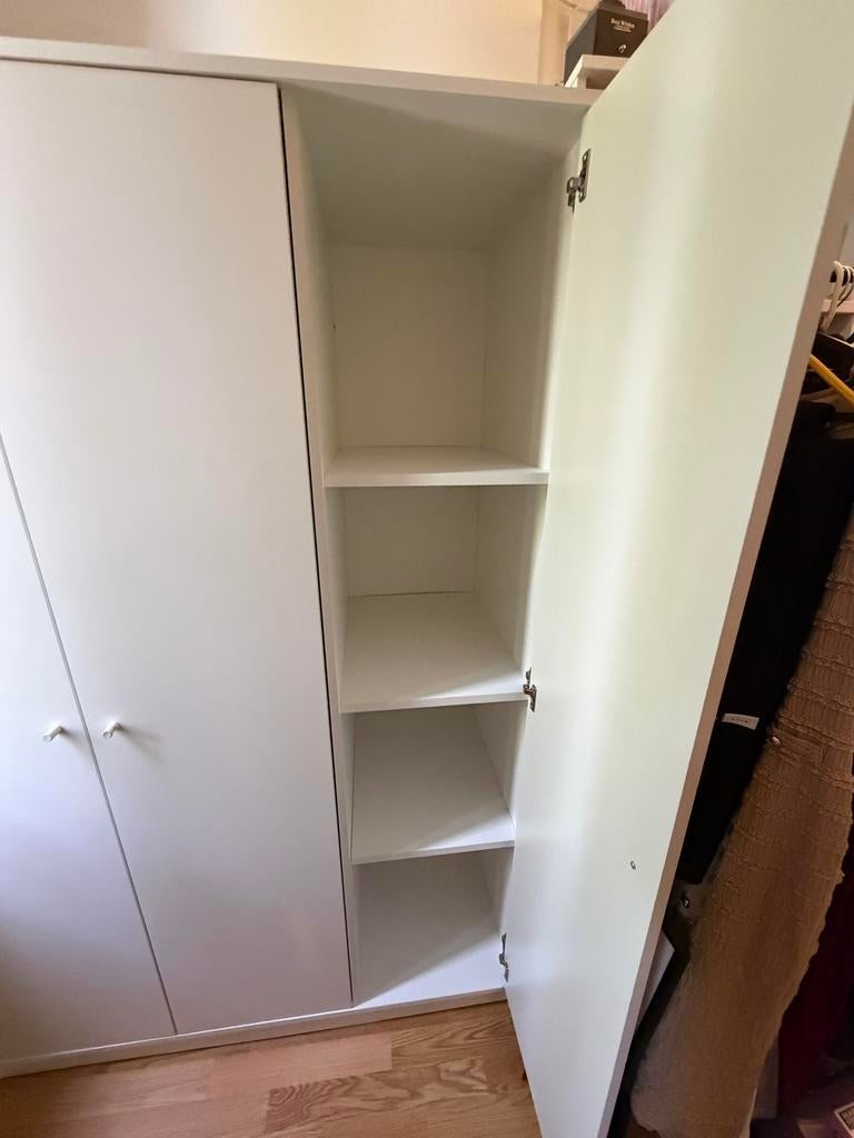 IKEA Kledingkast - Wit, 3-deurs met planken en hangruimte, Huis en Inrichting, Kasten | Kledingkasten, Ophalen, Gebruikt, 100 tot 150 cm