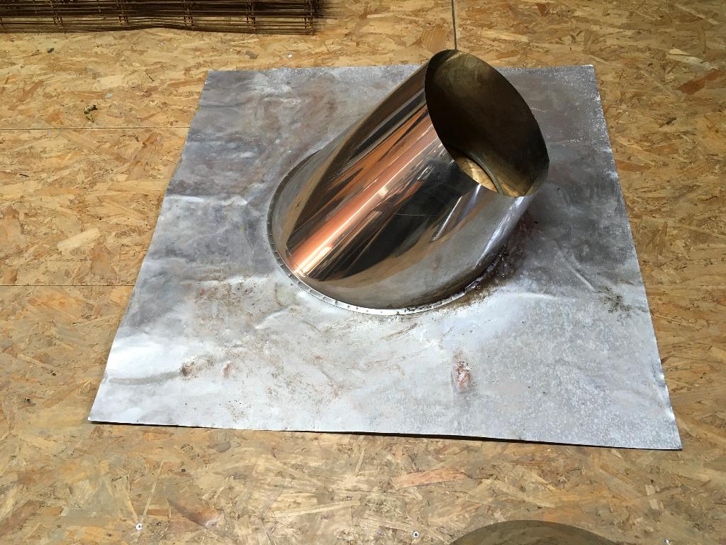 Dakdoorvoer 230mm, Ophalen, Zo goed als nieuw, Hout, Houtkachel