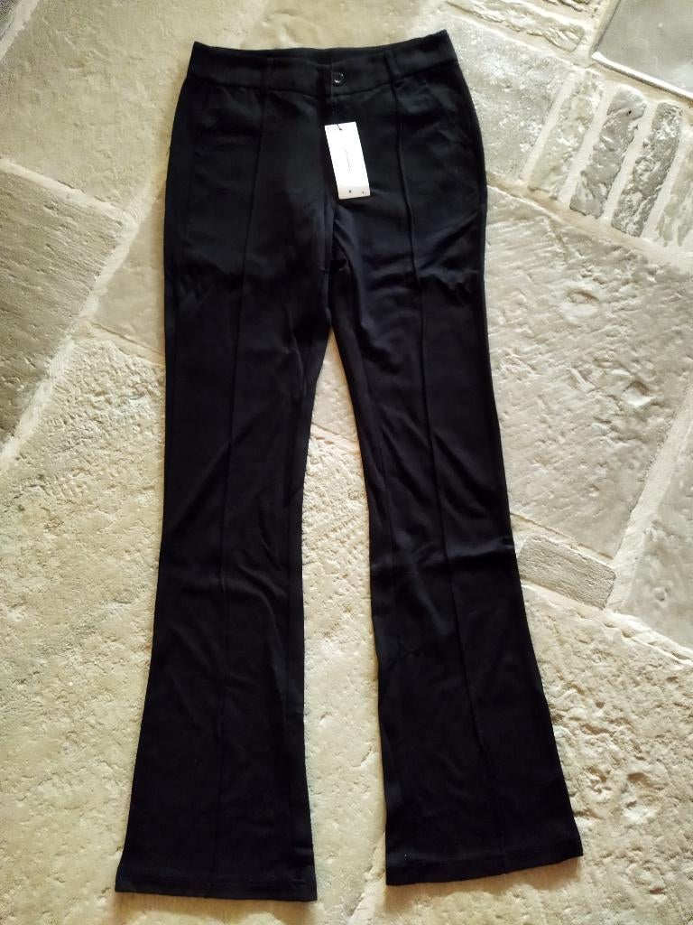 Nieuw: Zwarte Pantalon Flared Ambika Maat XS, Zwart, Nieuw, Ophalen of Verzenden, Lang