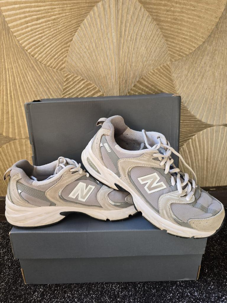 New balance schoenen unisex maat 38,5, Wit, Ophalen of Verzenden, Sneakers of Gympen, Gedragen