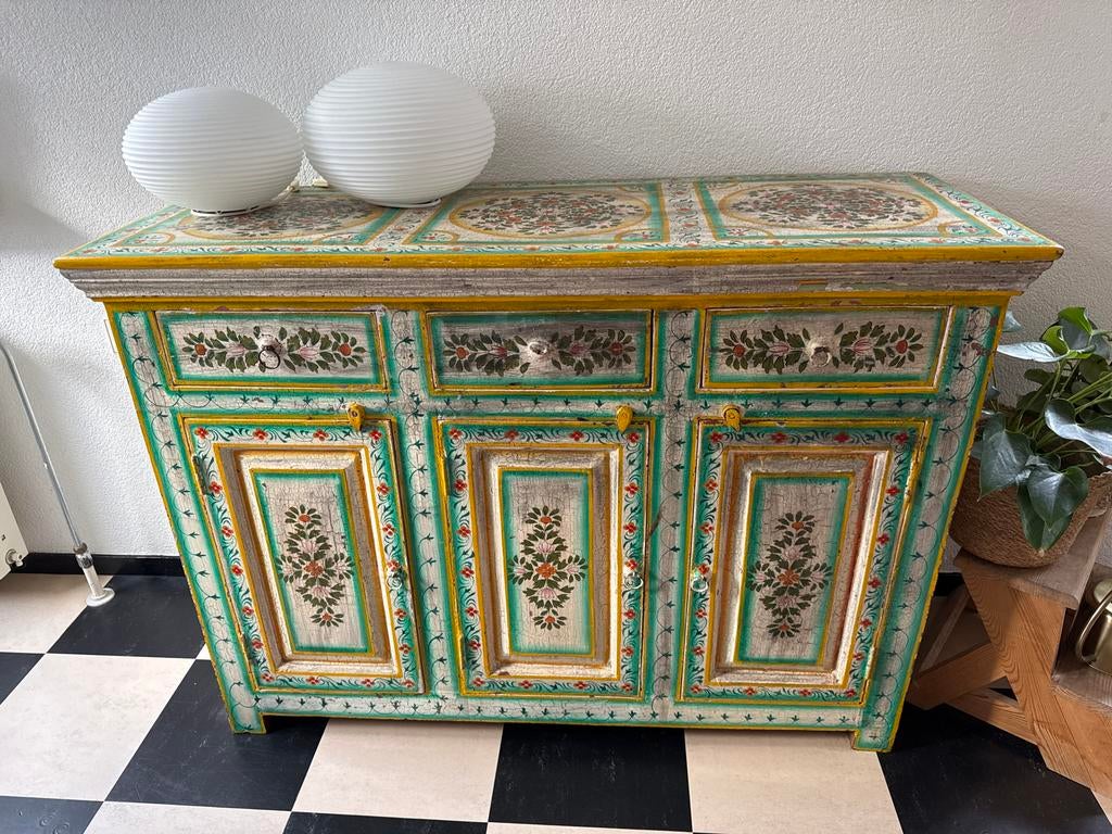 Unieke handbeschilderde Indiase kast vintage massief hout, Antiek en Kunst, Antiek | Meubels | Kasten, Ophalen of Verzenden