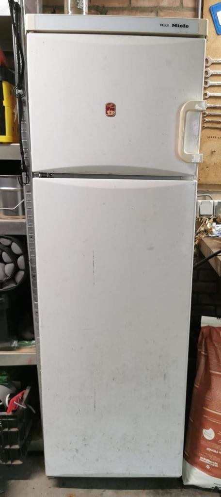 Extra koelkast met vriesvak Miele, Witgoed en Apparatuur, Koelkasten en IJskasten, Ophalen, Gebruikt, 200 liter of meer, 160 cm of meer