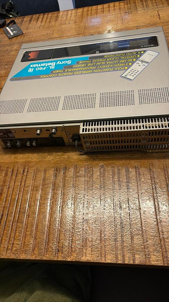 Vintage Sony Betamax videorecorder SL-F60 met afstandsbedien, Audio, Tv en Foto, Videospelers, Ophalen of Verzenden, Gebruikt