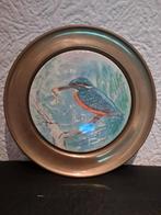 Keramieken bord met ijsvogel in messing, Antiek en Kunst, Ophalen of Verzenden