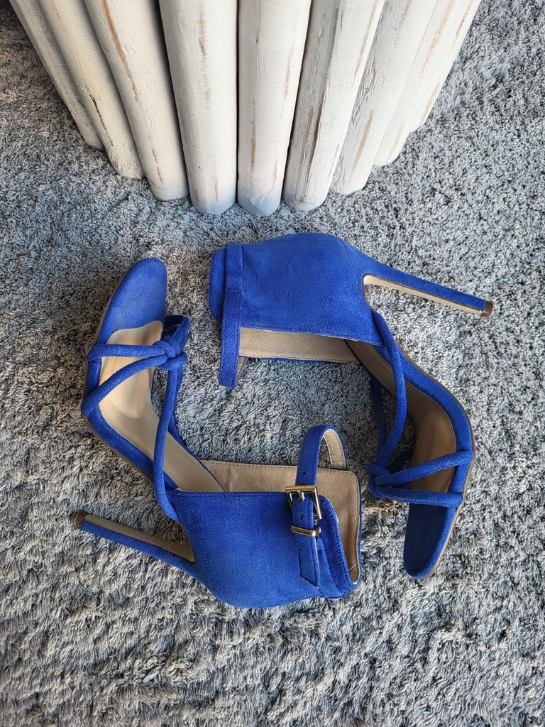 Missguided sandalen, Kleding | Dames, Schoenen, Ophalen of Verzenden, Zo goed als nieuw, Blauw, Sandalen of Muiltjes