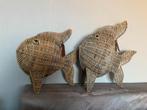 Set van 2 rieten vissen decoratie grote is 34cm kleine 28cm, Ophalen, Zo goed als nieuw