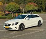 Mercedes-Benz CLA 180 122pk 7G-DCT 2019 Wit, Auto's, CLA, 730 kg, 4 cilinders, Leder en Stof