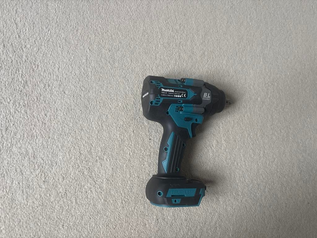 Makita DTW700 Accu Slagmoersleutel - Krachtig en Compact, 600 watt of meer, Variabele snelheid, Overige typen, Ophalen of Verzenden