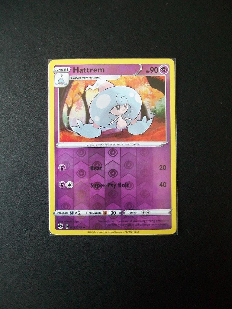 1097. Nieuwe Pokemon Kaart holofoil HATTREM hp 90 (019/073), Verzenden, Nieuw, Losse kaart, Foil