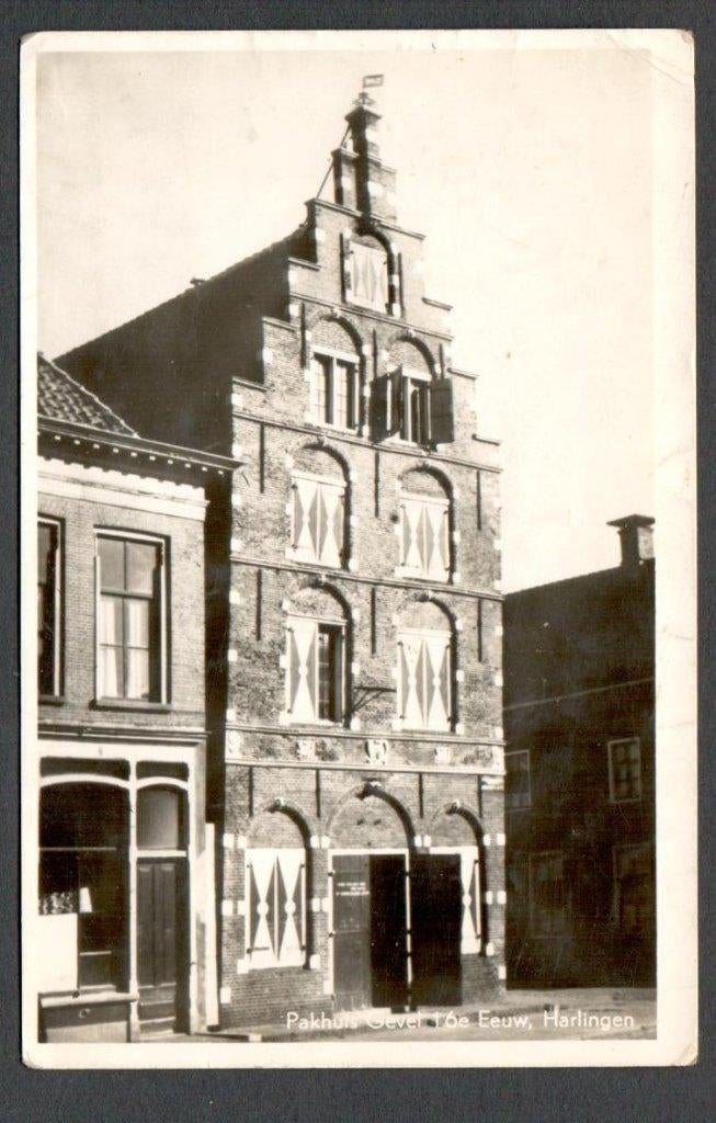Oude Ansicht Harlingen Pakhuis Gevel 16e Eeuw - 1951 Frl., Ophalen of Verzenden, 1940 tot 1960, Gelopen, Friesland