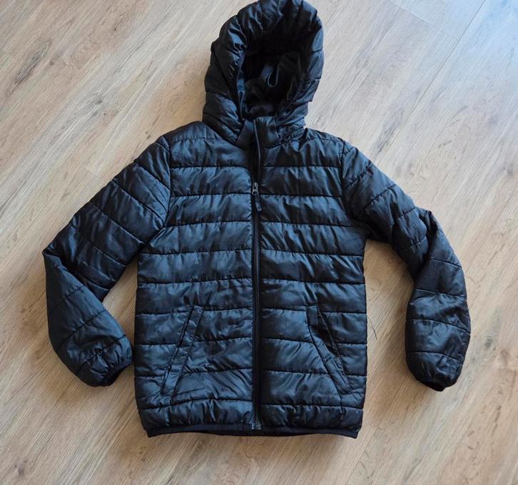 Jongens jas maat 134 140, Kinderen en Baby's, Kinderkleding | Maat 134, Zo goed als nieuw, Jongen, Jas, Ophalen of Verzenden