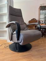 Prominent E-100 Sta-op-Stoel, Huis en Inrichting, Fauteuils, Ophalen, Minder dan 75 cm, Leer, Zo goed als nieuw