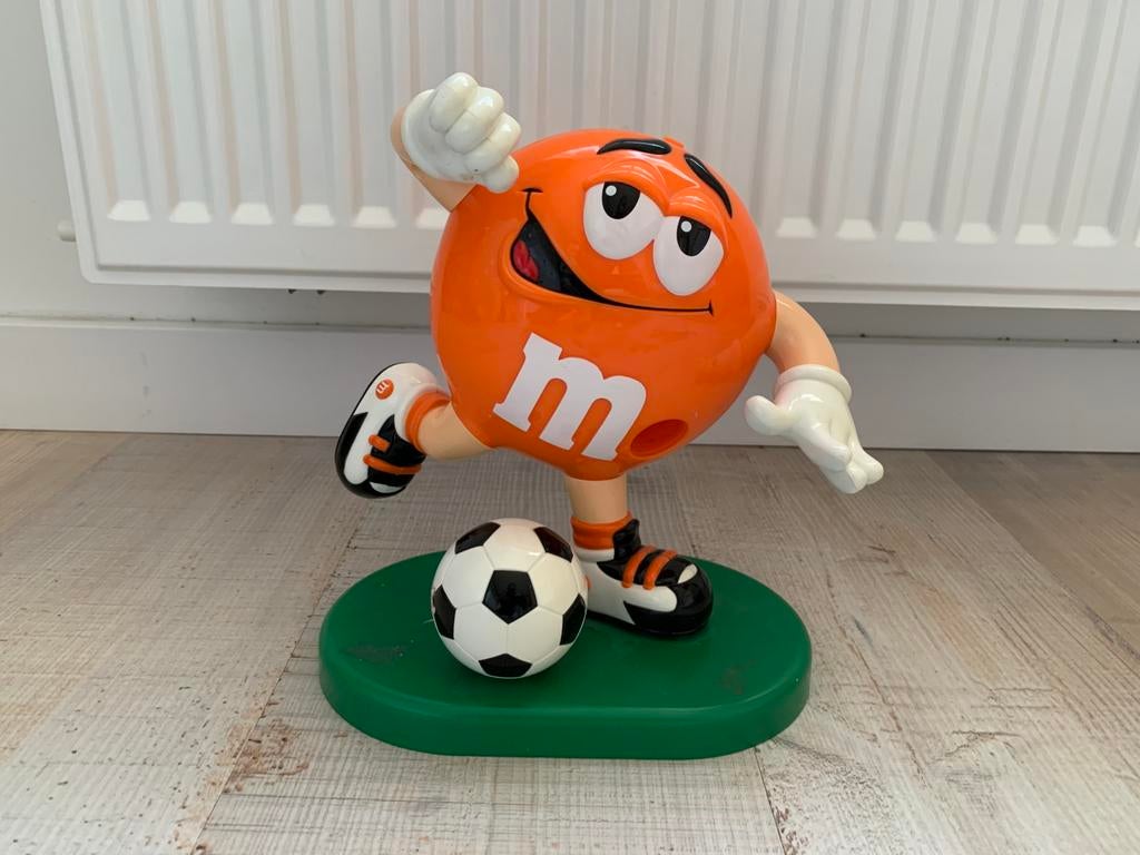 M&M oranje beeldje voetbal, Ophalen of Verzenden, Zo goed als nieuw, Overige typen