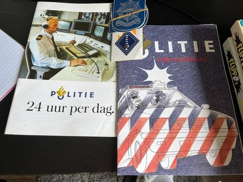 Vintage Politie Spreekbeurt Pakket – jaren 90, Verzamelen, Militaria | Algemeen, Overige soorten, Boek of Tijdschrift, Nederland