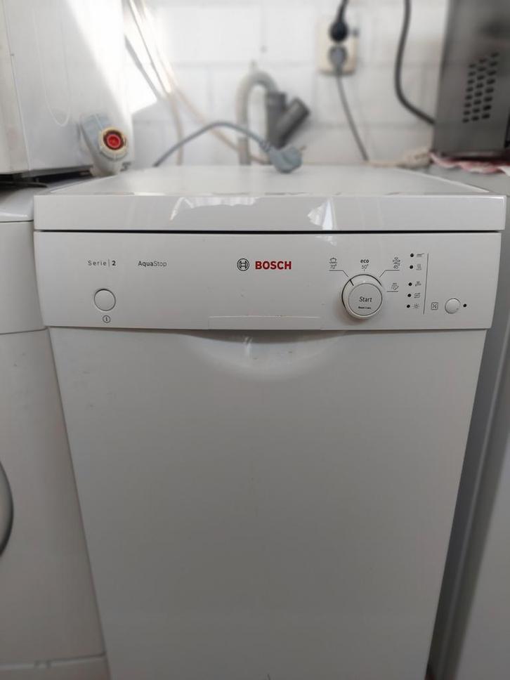 Bosch Serie 2 Vaatwasser - 45cm Breed, Witgoed en Apparatuur, Vaatwasmachines, Gebruikt, Vrijstaand, 45 tot 60 cm, Eco programma