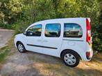 Renault Kangoo 1.6 16V 78KW Family AUT 2014 Wit, Auto's, Renault, 1295 kg, 4 cilinders, Wit, Kangoo