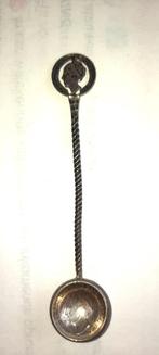 zilveren theelepeltje gemaakt van een dubbeltje + halve guld, Ophalen of Verzenden, Nederland, Overige typen